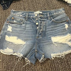 These shorts are so cute.